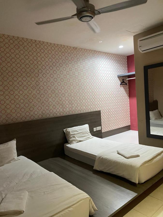 Golden Guest House Kuantan Zewnętrze zdjęcie